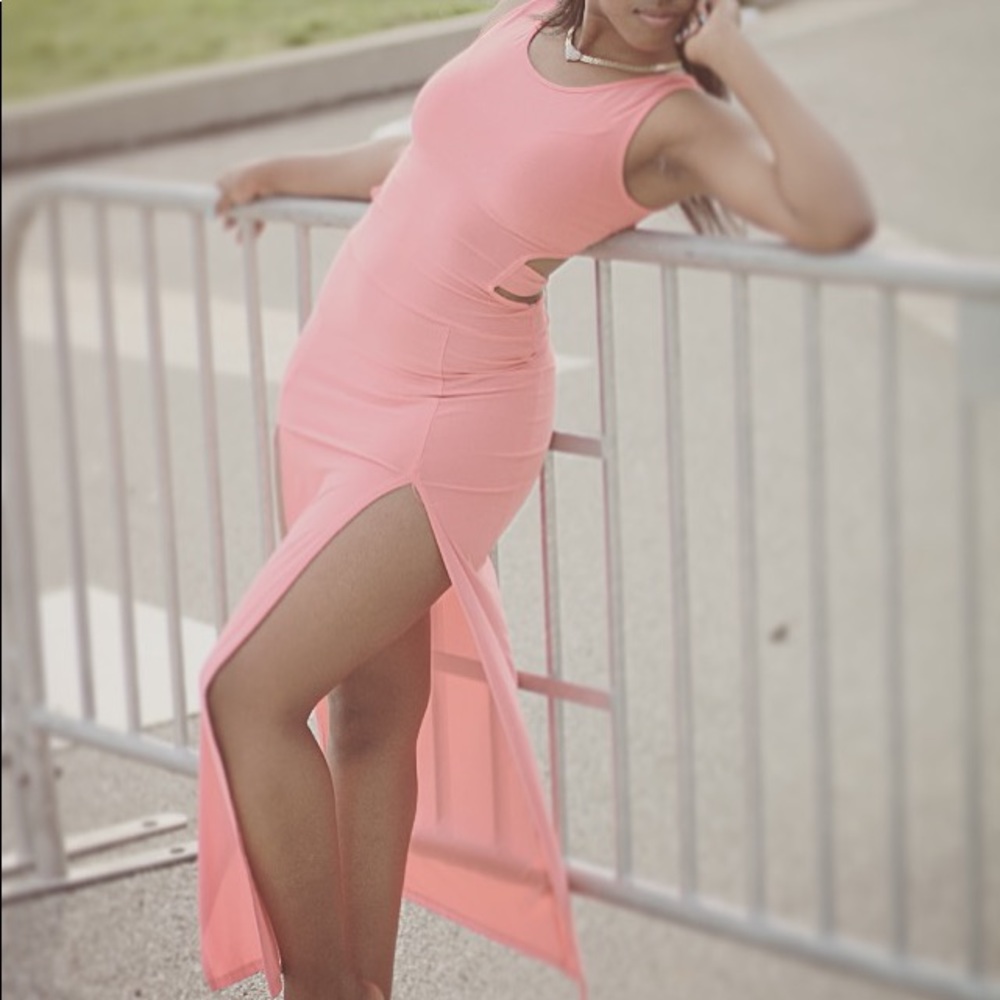Sleeveless Dress
